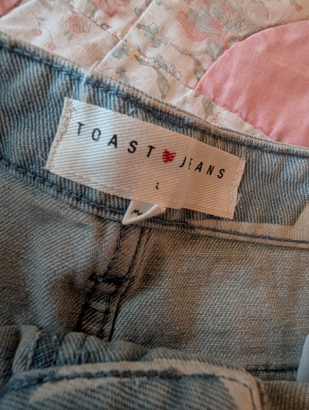 Stars & distressed jeans, soft denim w stars, size large - Picture 5 of 9